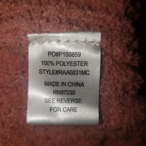 NWT Crave Fame Long Sleeve Lightweight Sweater - Picture 2 of 3